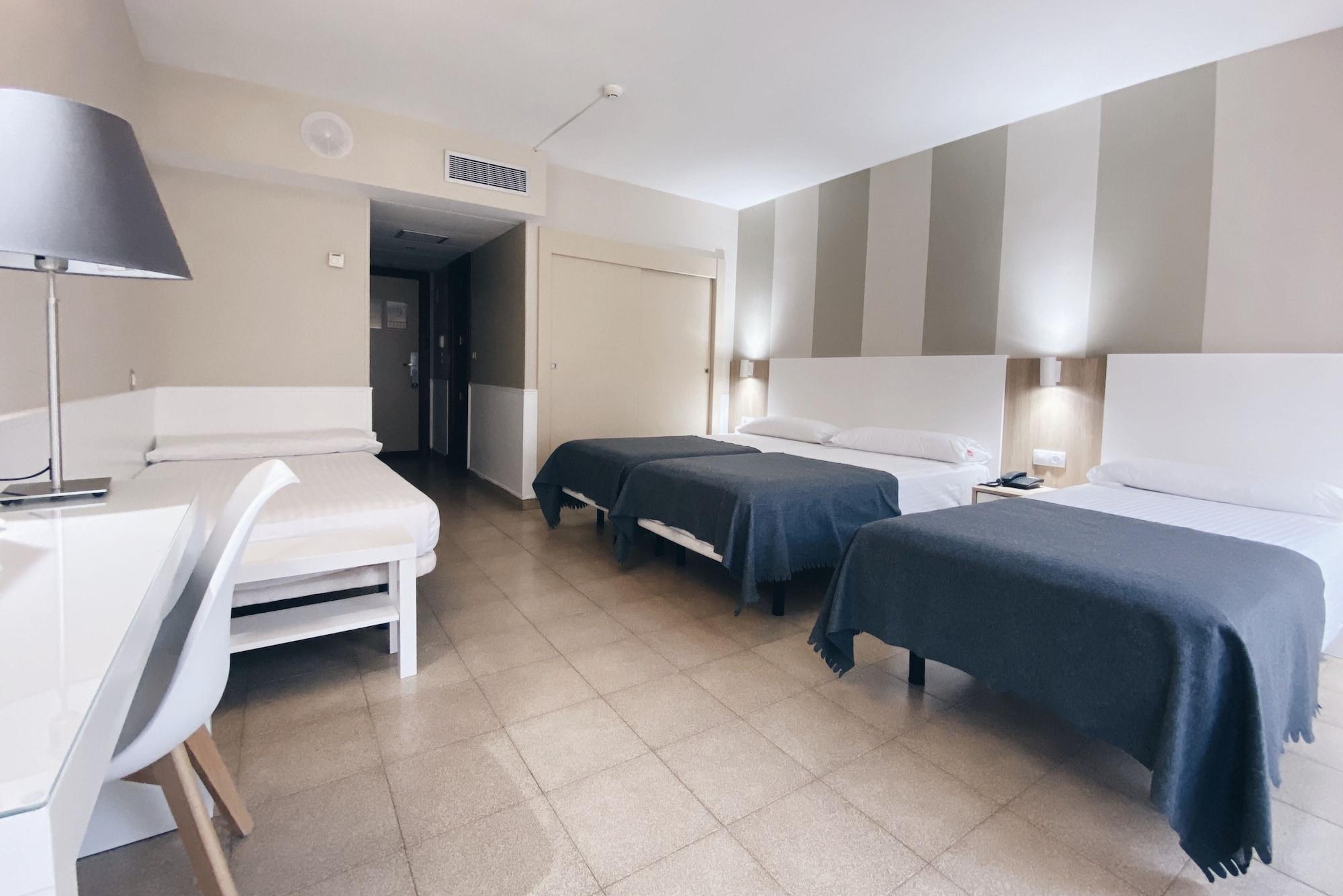 Hotel Rio Arga Сарагоса Экстерьер фото